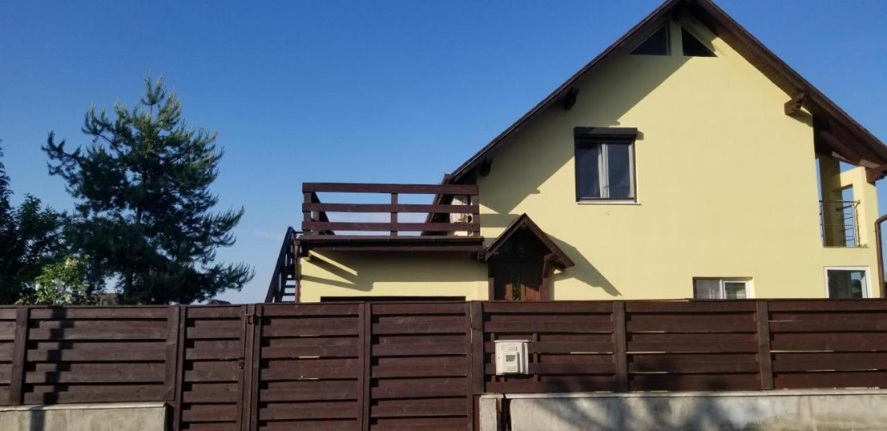 Casa Merilor I & II Brasov Exterior photo